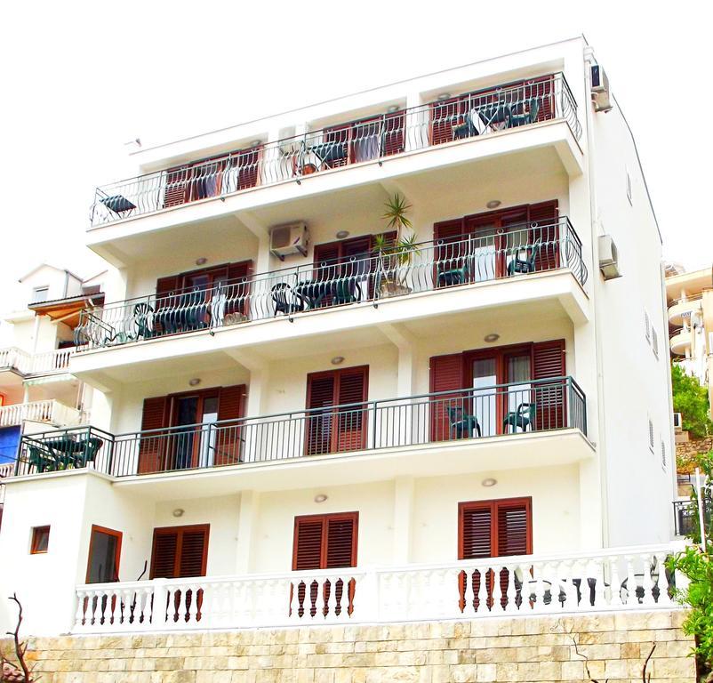 بودفا Apartments Mikovic المظهر الخارجي الصورة